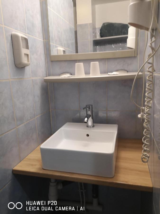Hotel Le Memphis Пуатье Экстерьер фото