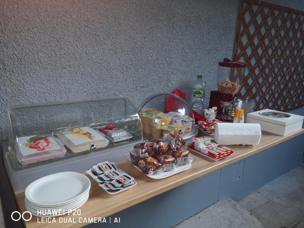 Hotel Le Memphis Пуатье Экстерьер фото